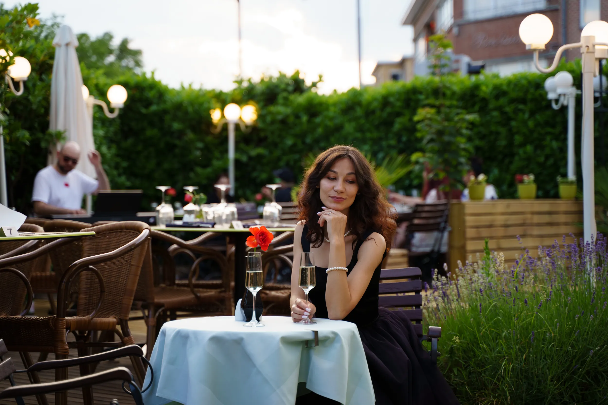 Is It OK to Dine Alone? (Yes, and Here's Why)